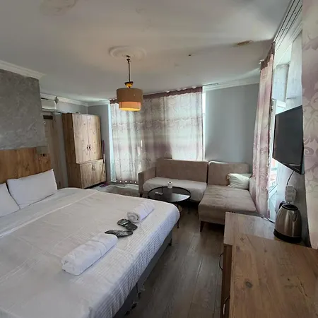 Hotel Taksim Promuese Otels