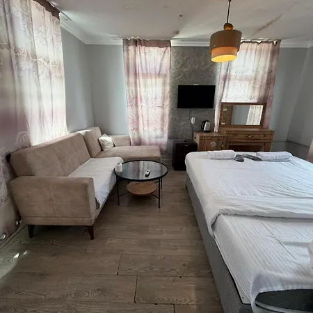 Taksim Promuese Otels 2*