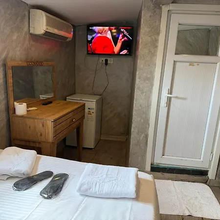Taksim Promuese Otels 2*
